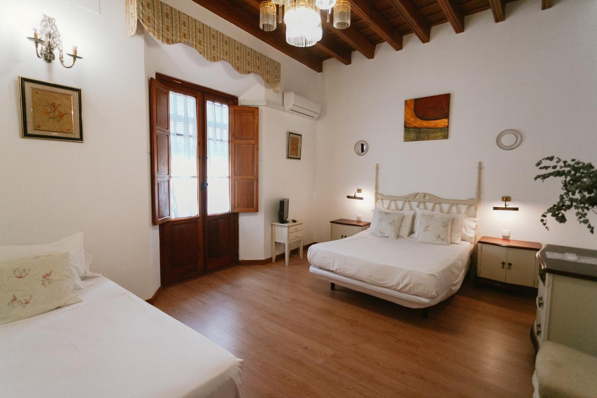 Komodo Casa Maravillas Rooms Sevilla Dış mekan fotoğraf
