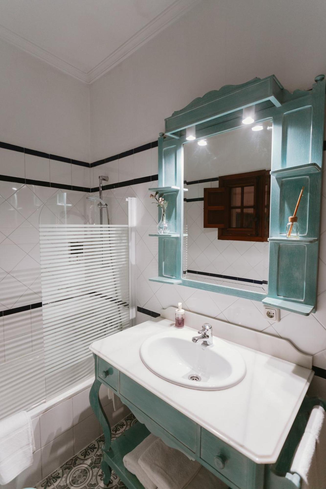 Komodo Casa Maravillas Rooms Sevilla Dış mekan fotoğraf